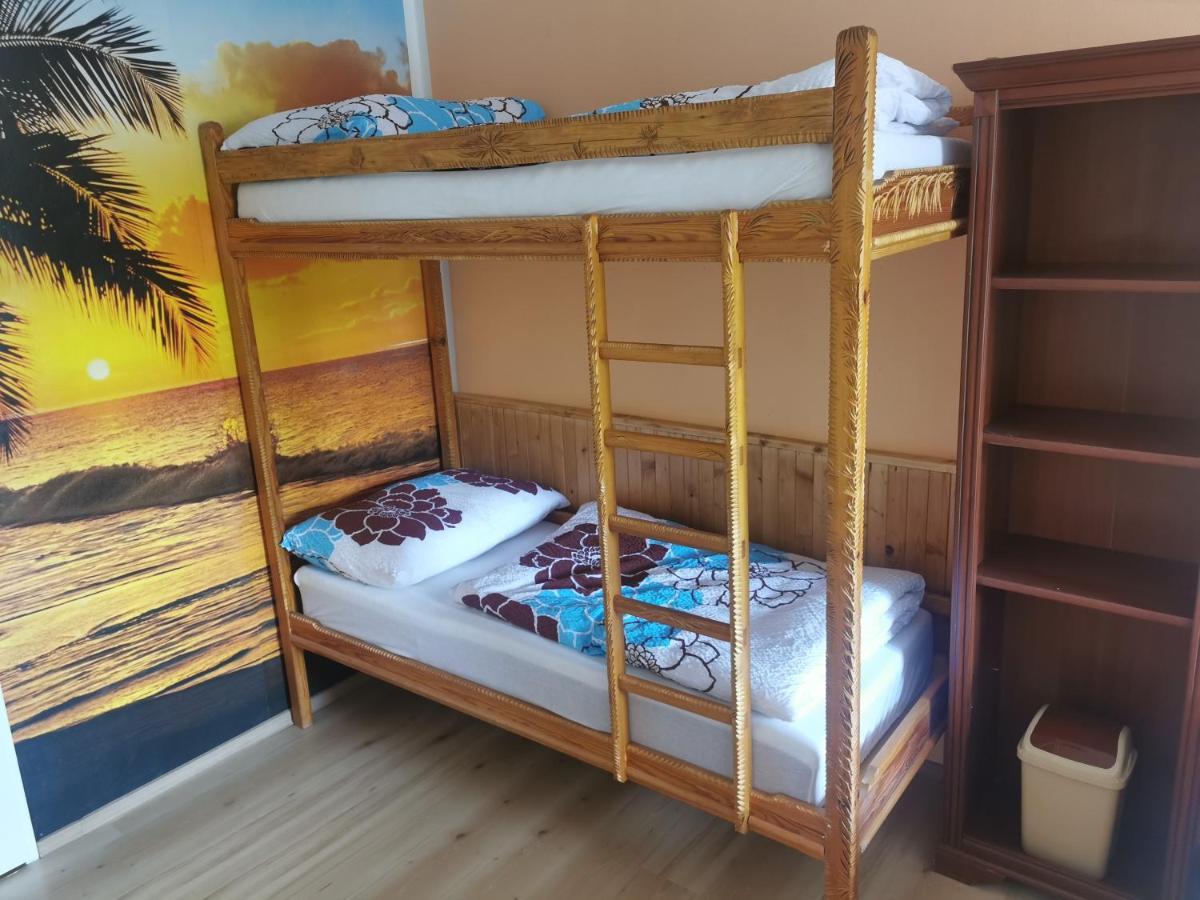 Ferienwohnung U Cerneho Orla Vidnava Exterior foto