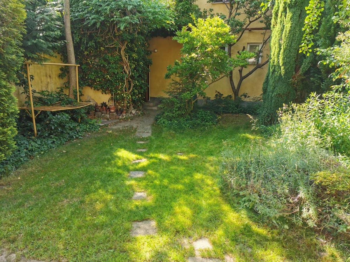 Ferienwohnung U Cerneho Orla Vidnava Exterior foto