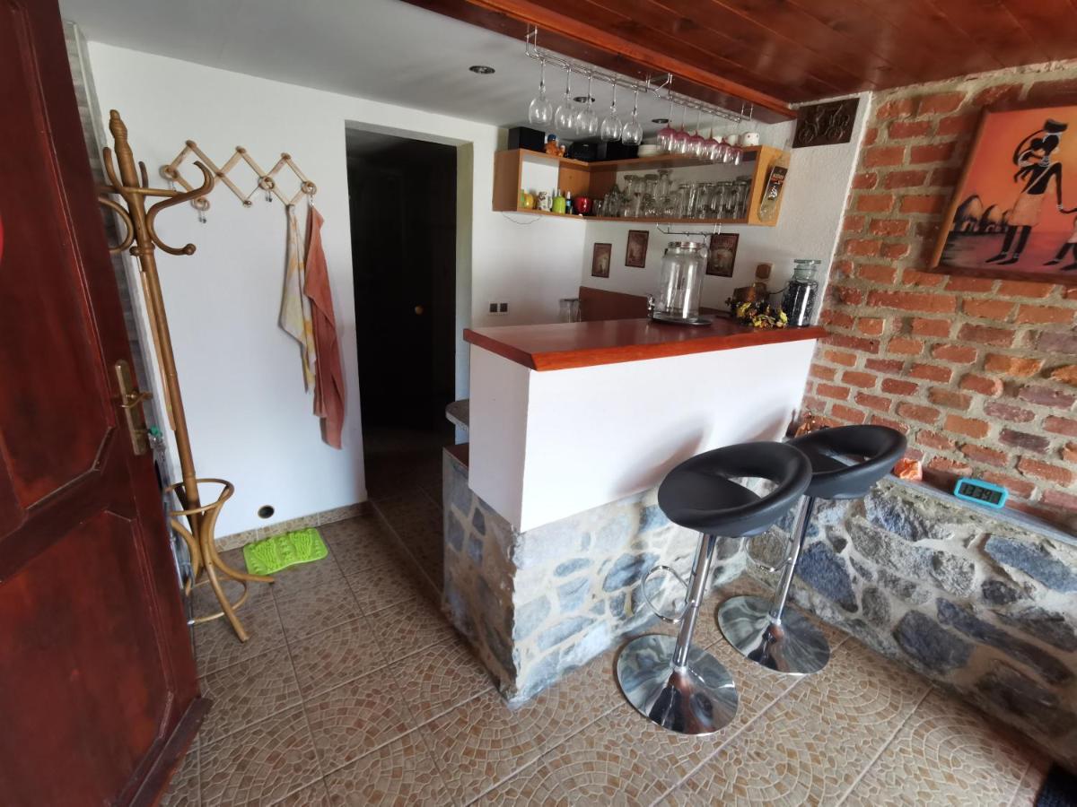 Ferienwohnung U Cerneho Orla Vidnava Exterior foto